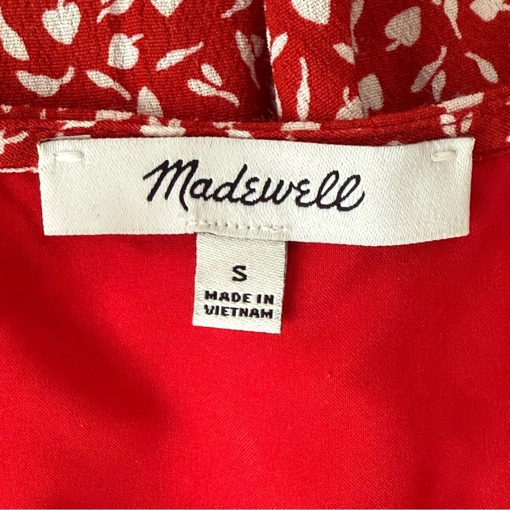 Madewell Kinston Wrap Top in Park Picnic. - Picture 10 of 11